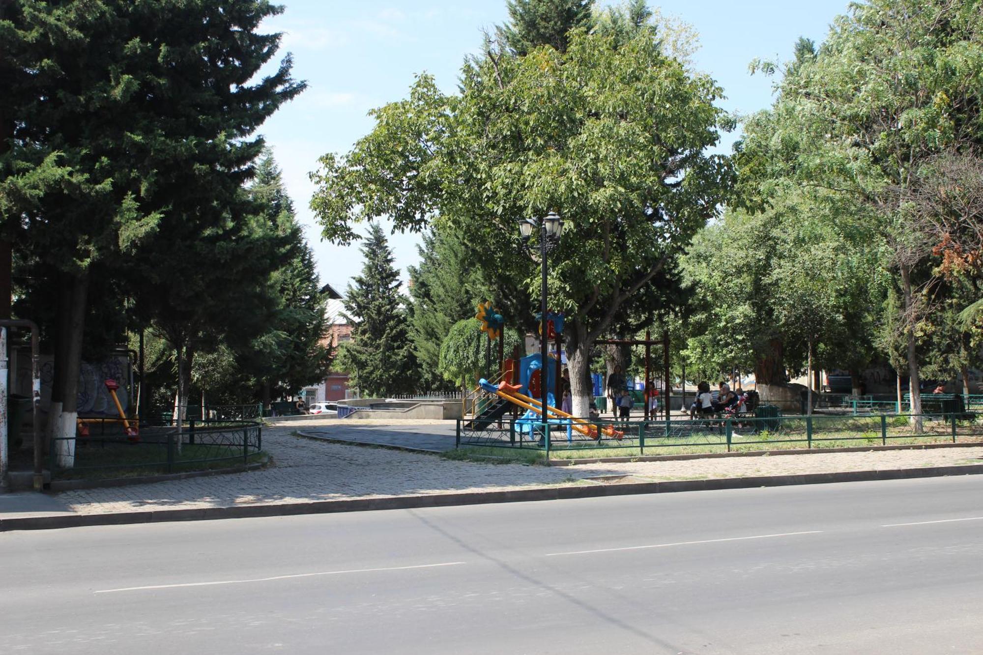 Hostel Near The Square Tbilisi Exterior photo